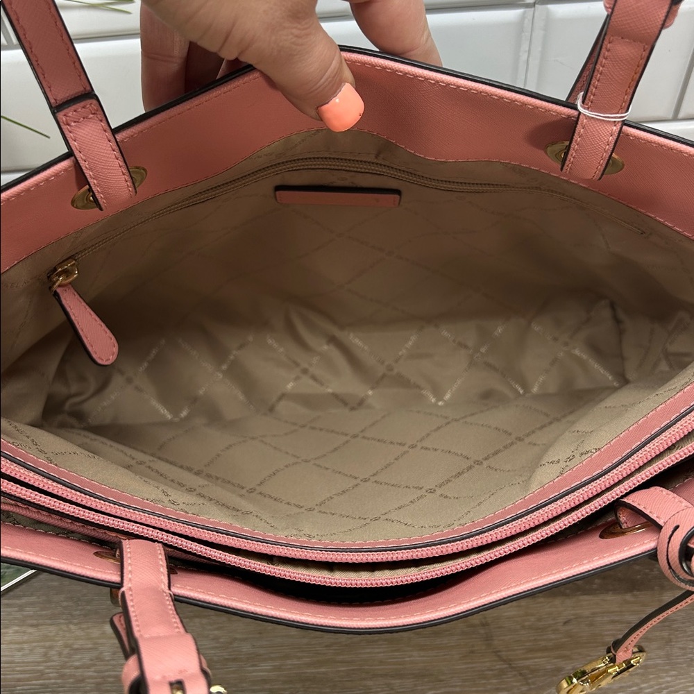 Michael Kors Pink and Beige Tote Bag - Picture 4 of 15
